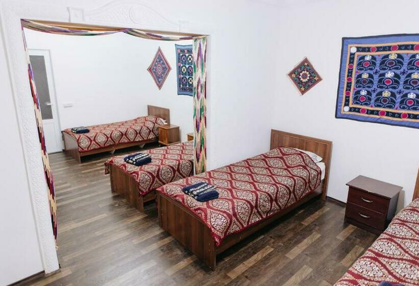 Quarto Quádruplo Standard, Trip.le Guest House