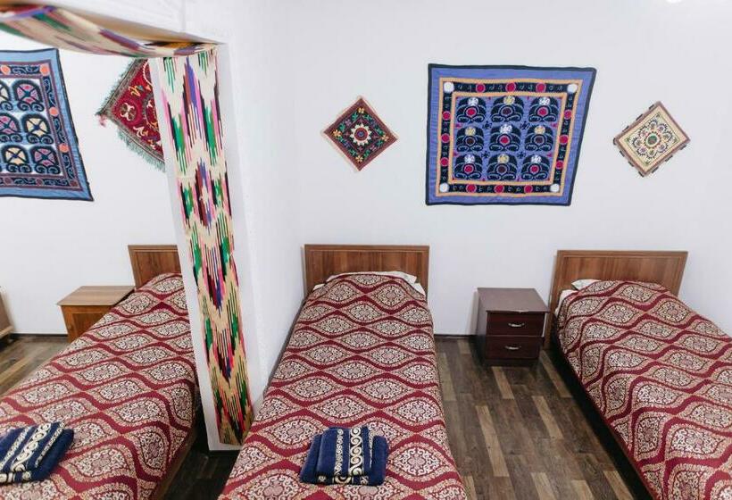 Quarto Quádruplo Standard, Trip.le Guest House