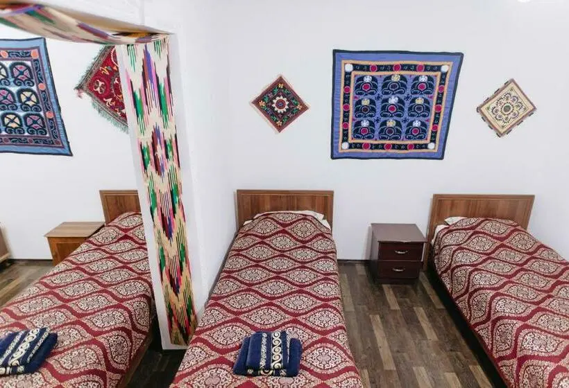 Quarto Quádruplo Standard, Trip.le Guest House