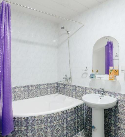 Quarto Quádruplo Standard, Trip.le Guest House