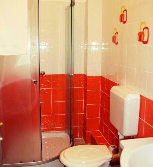 غرفة قياسية, Pensiunea Crimar