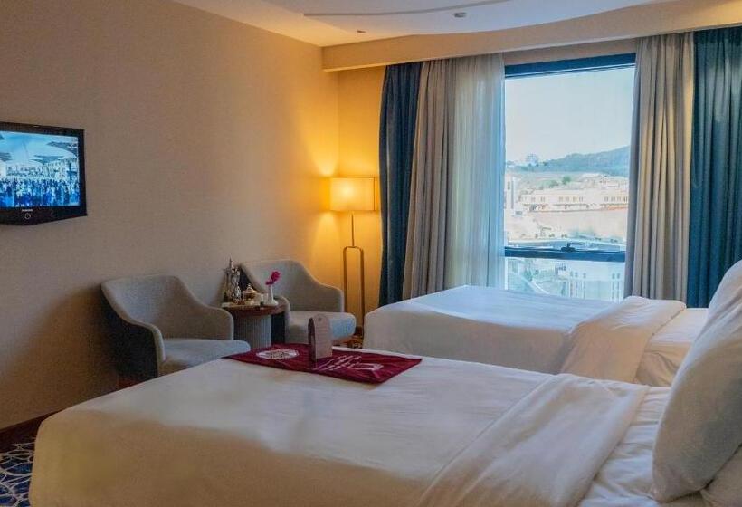 Номер Стандарт Вид на Город, Al Safwah Hotel First Tower 1