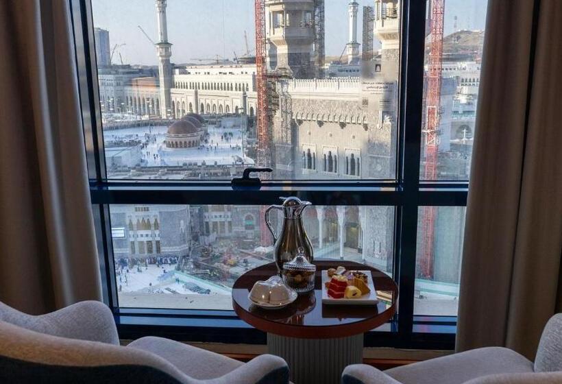 Полулюкс с Видом, Al Safwah Hotel First Tower 1