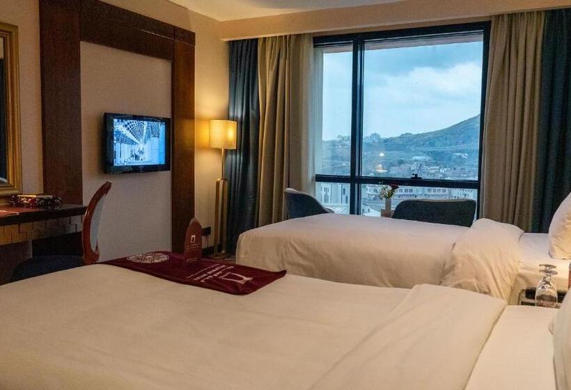 Люкс Real 2 Спальни, Al Safwah Hotel First Tower 1