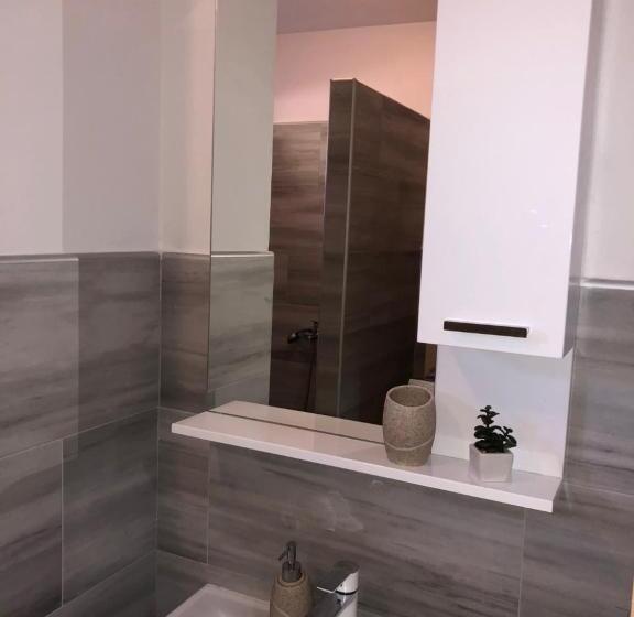 1 Bedroom Apartment Lake View, Motel Kula