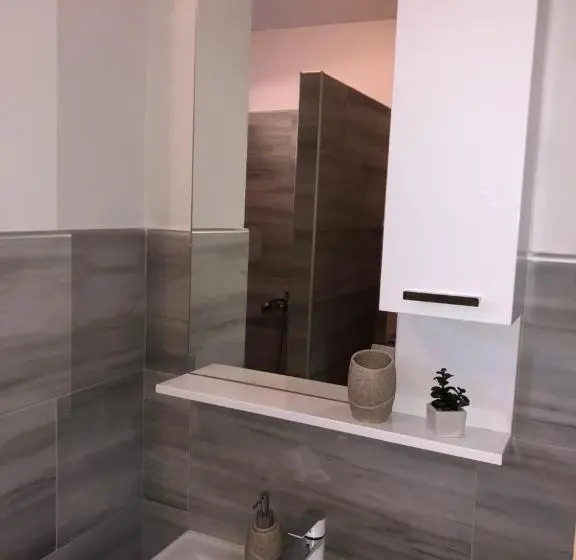 1 Bedroom Apartment Lake View, Motel Kula