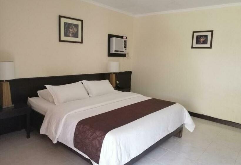 اتاق لوکس با بالکن, Casa Pilar Beach Resort