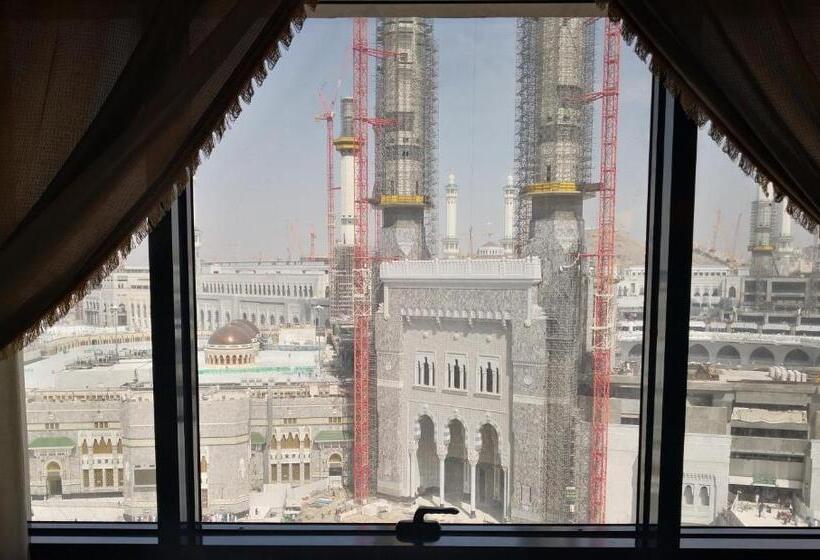 Номер Deluxe с Видом, Al Safwah Hotel First Tower 1