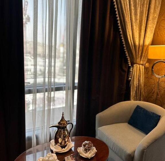 Номер Deluxe с Видом, Al Safwah Hotel First Tower 1