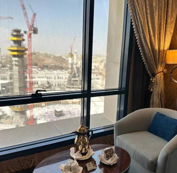 Полулюкс с Видом, Al Safwah Hotel First Tower 1