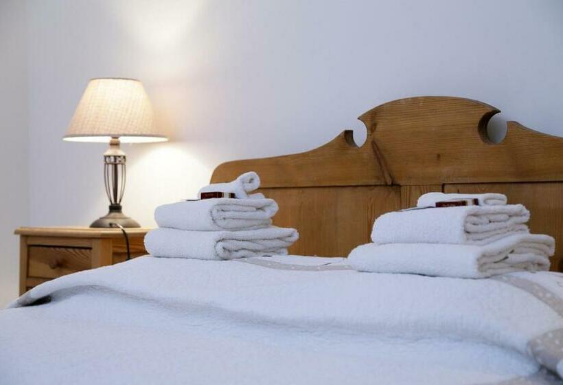 اتاق استاندارد, Grasu Pils