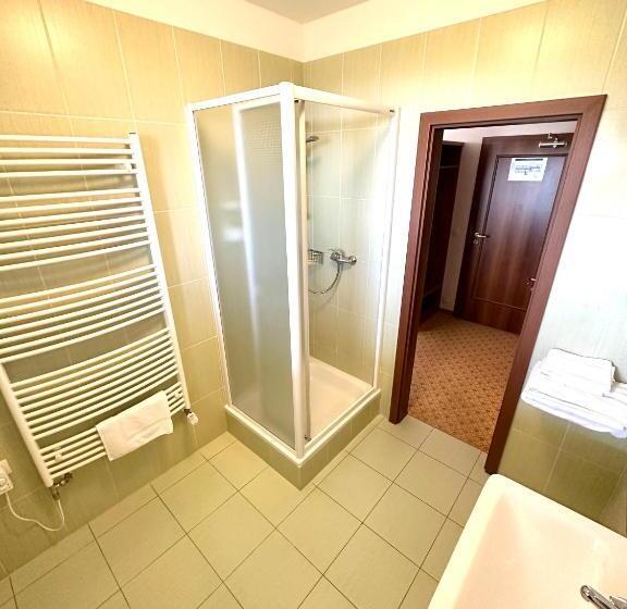 Standard-huone, Kopanice