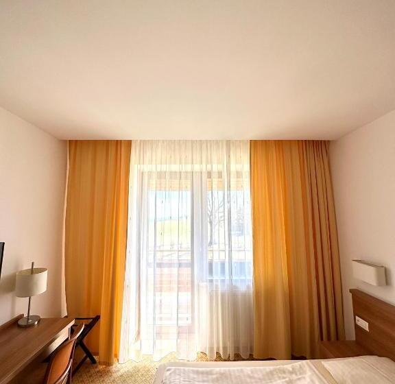 Standard-huone, Kopanice