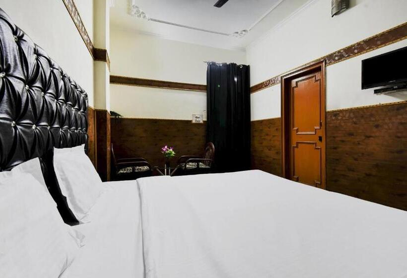 Трехместный Номер Классика, Oyo 87525  Green