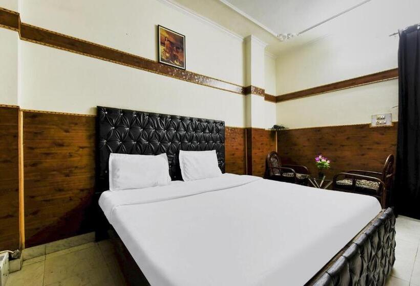 Трехместный Номер Классика, Oyo 87525  Green
