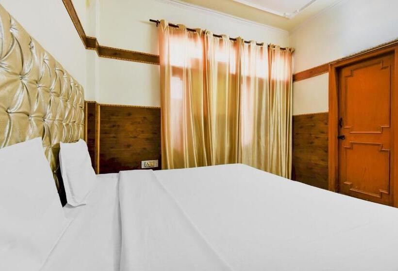 غرفة كلاسيكية ثلاثية, Oyo 87525  Green