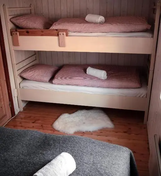 スタンダードバンガロー, Phillipshaugen Lodge