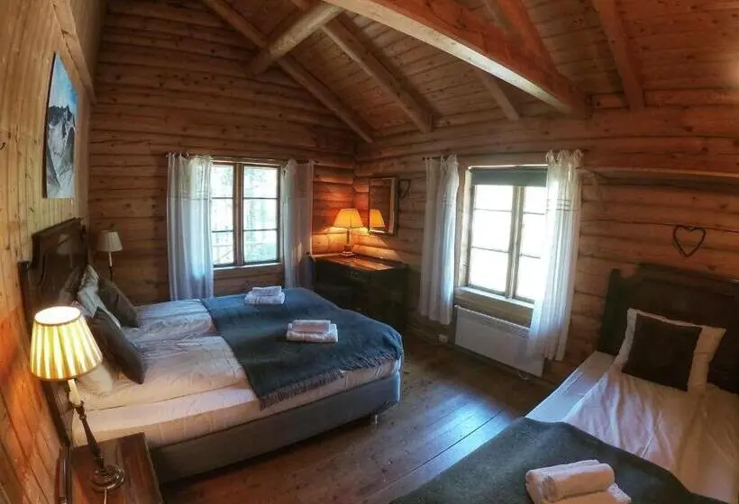 バスルーム共有のトリプルスタンダード, Phillipshaugen Lodge