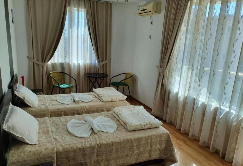 غرفة قياسية مزوَّدة بشُرفة, Santa Maria