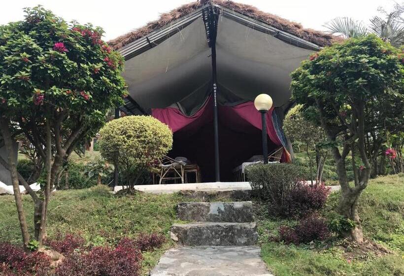 اتاق لوکس با بالکن, River Fun Beach Resort