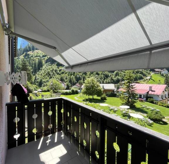 가든 전망 주니어 스위트, B&b Marina Contacless Check In