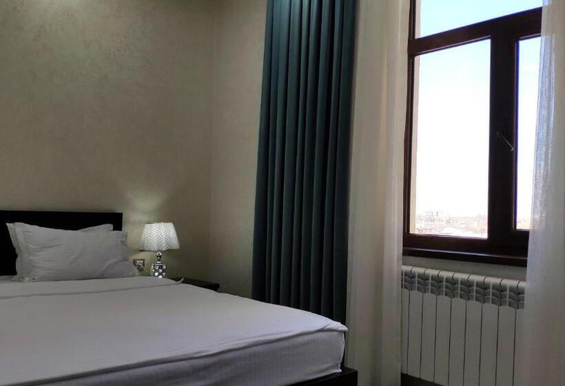 سوئیت با تخت بزرگ, Pga Hotel Free Shuttle To Airport
