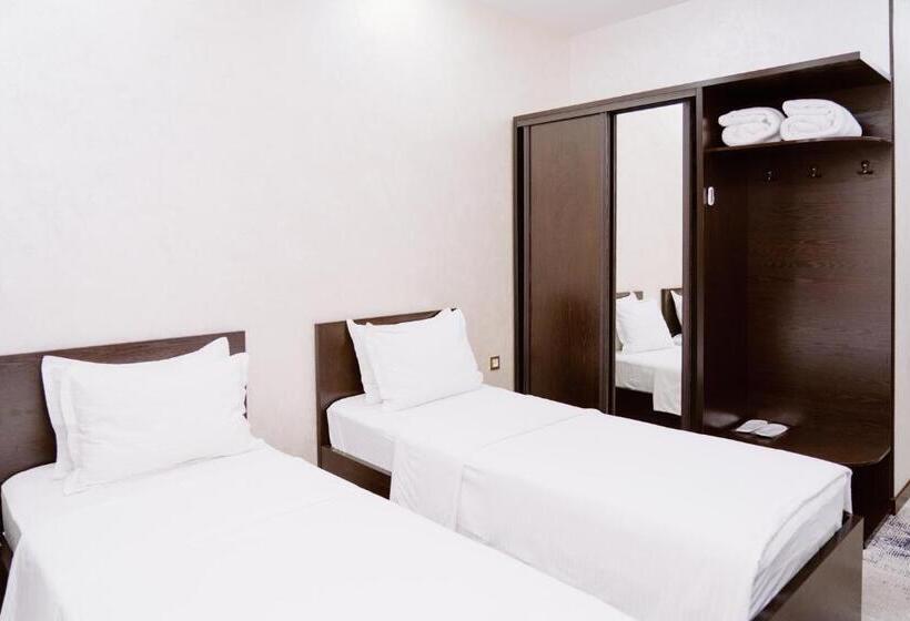 اتاق اکونومی, Pga Hotel Free Shuttle To Airport