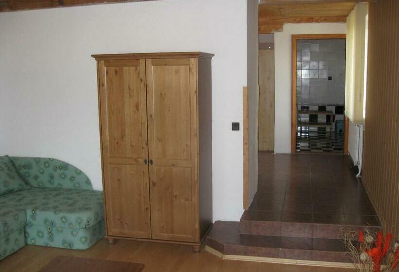 패밀리 룸, Penzión Normandia