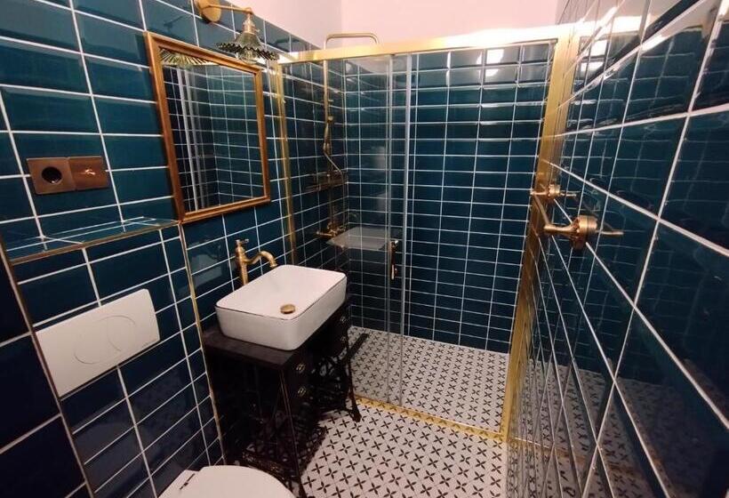 标准间, Penzion Restaurace U Helferů