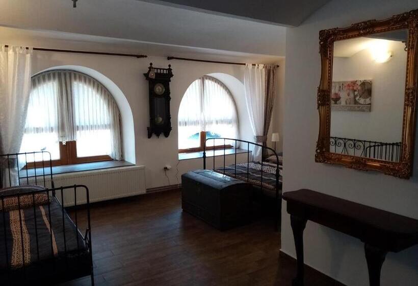 ファミリールーム, Penzion Restaurace U Helferů