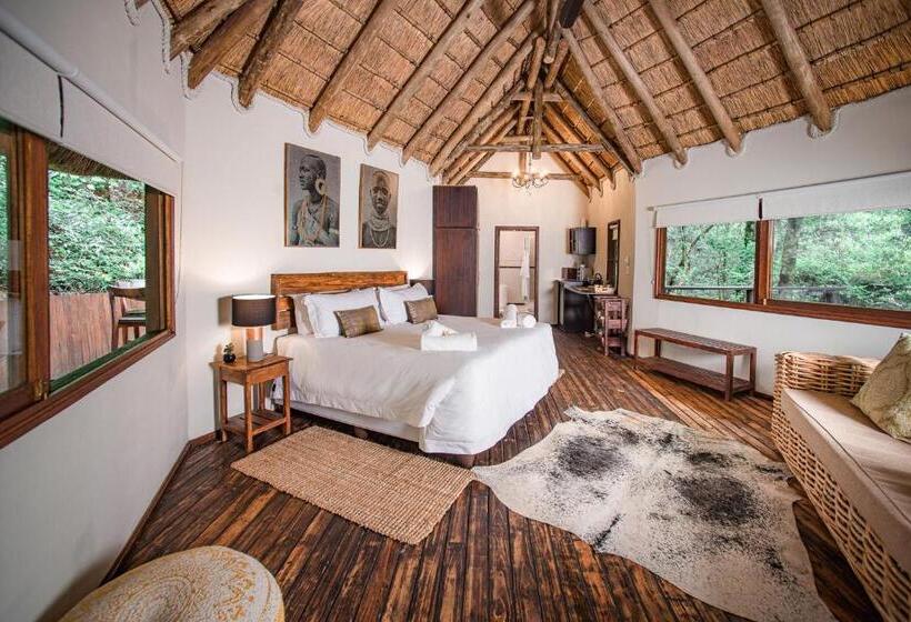 Люкс Вид на Реку, Serenity Mountain And Forest Lodge