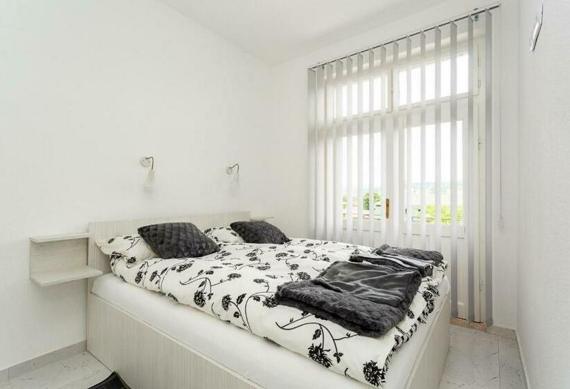 استودیوی لوکس, Vila ćirković U Centru Sokobanje