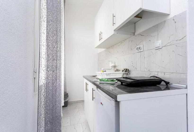 استودیوی لوکس, Vila ćirković U Centru Sokobanje