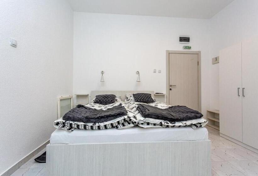 سوییت لوکس, Vila ćirković U Centru Sokobanje