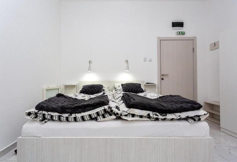 سوییت لوکس, Vila ćirković U Centru Sokobanje