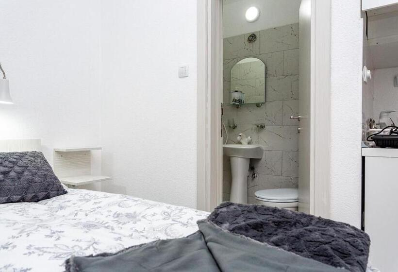 استودیوی لوکس, Vila ćirković U Centru Sokobanje