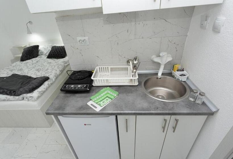 استودیوی لوکس, Vila ćirković U Centru Sokobanje