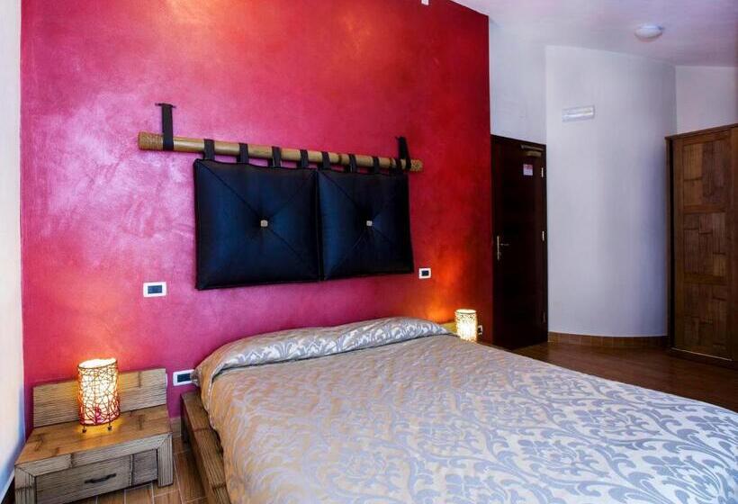 バルコニー付きスタンダードルーム, Agriturismo Il Falco