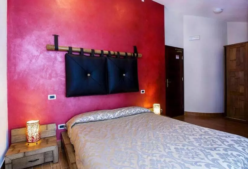 バルコニー付きスタンダードルーム, Agriturismo Il Falco