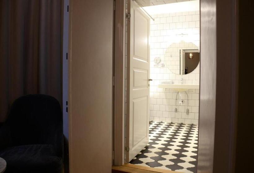 חדר סופריור, Clarion Collection Hotel Borgen