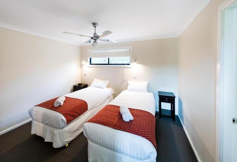 Хижина Deluxe, Hillview Farmstay