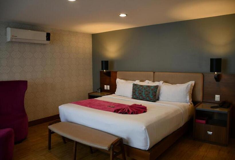 Президентский Люкс, Fch Hotel Expo Adults Only