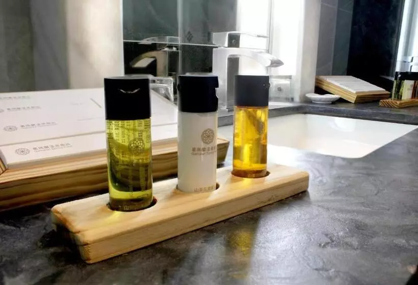 اتاق استاندارد چهار تخته, Gamalan Spring