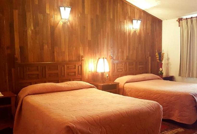 غرفة قياسية رباعية, Meson Yohualichan