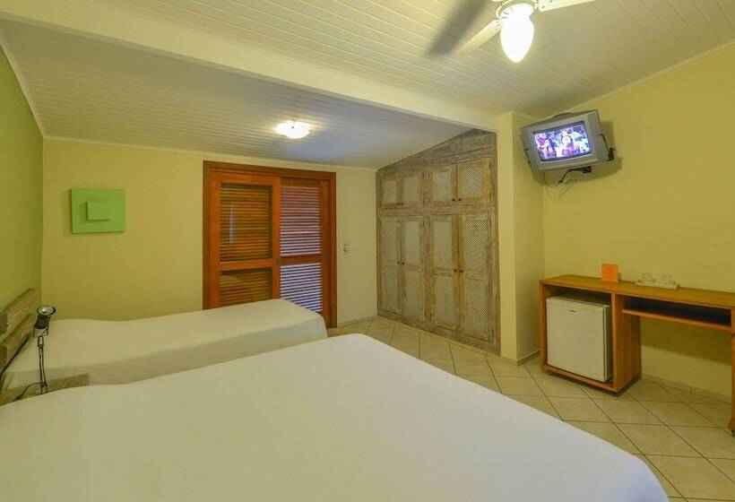 سوییت لوکس, Pousada Montemar