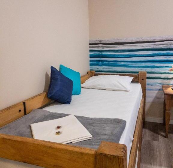 四人豪华间, Pousada Toca Da Praia