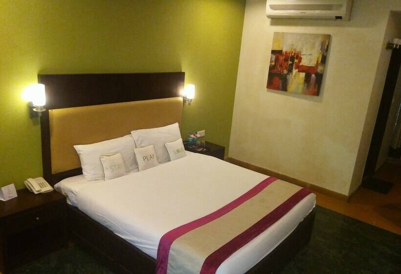 Quarto Deluxe, Saurabh Candy By Peppermint