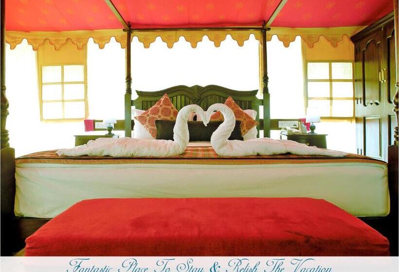 Номер Deluxe Кровать Кинг, Serena Beach Resort