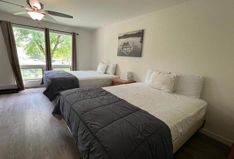 غرفة قياسية, Tally Ho Inn