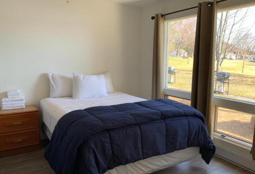 غرفة قياسية, Tally Ho Inn